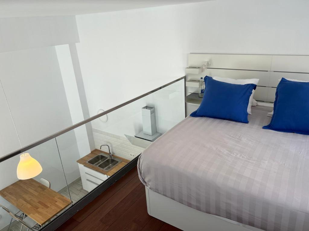 Das Blaue Haus 1 Castillo del Romeral المظهر الخارجي الصورة